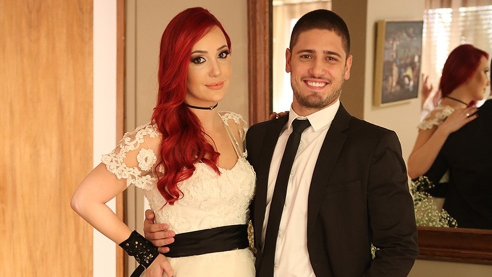 19 - João Lucas (Daniel Rocha) pede Du (Josie Pessoa) em casamento (2)