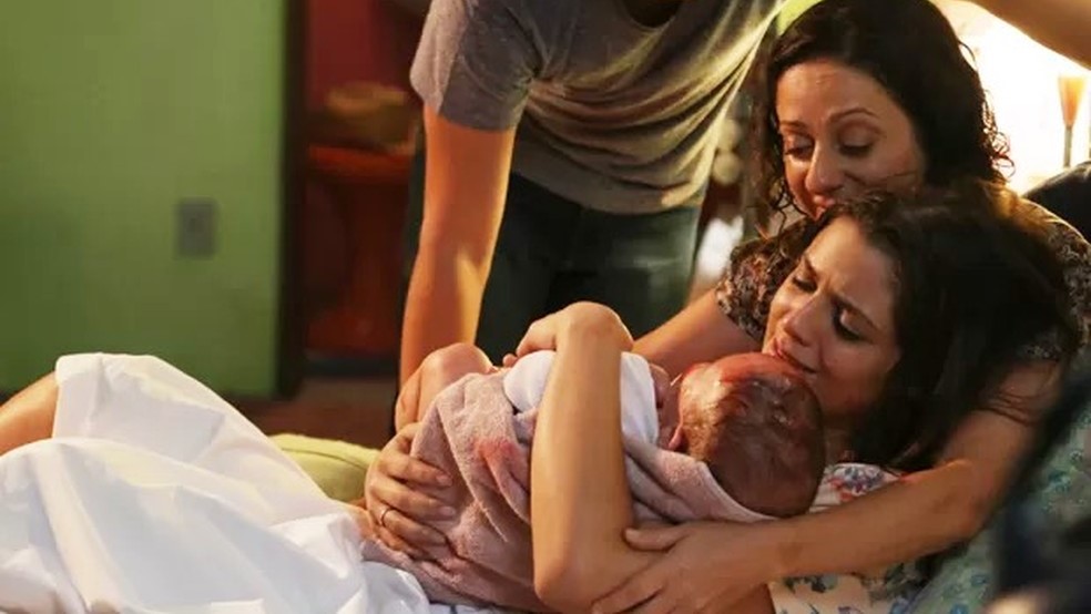 23 - Nasce o filho de Mari (Maria Luíza)