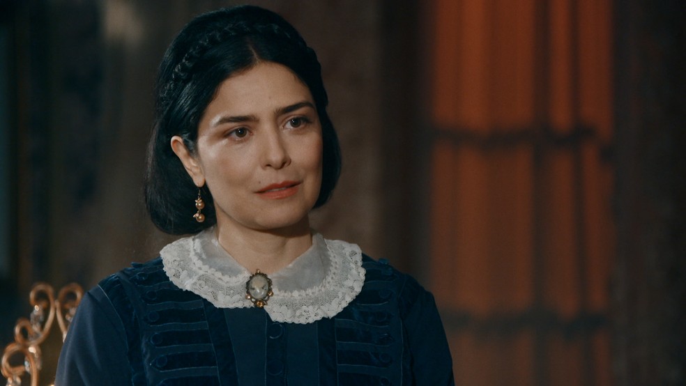 06 - Teresa Cristina (Leticia Sabatella) confrontará Pedro II (Selton Mello)