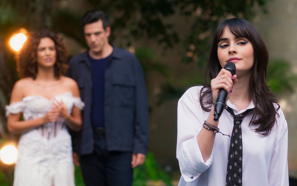 38 - Flávia (Valentina Herszage) dará o maior susto em Guilherme (Mateus Solano)